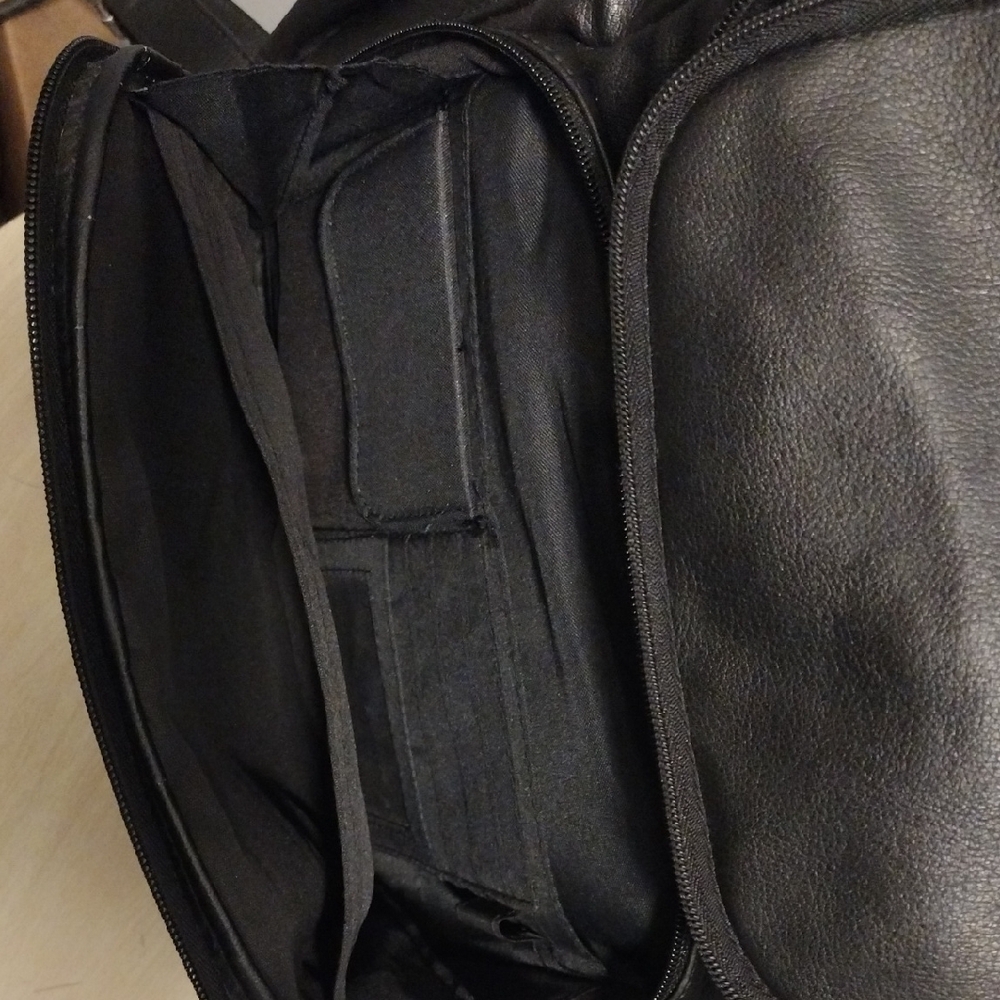 Black Leather Backpack - Picture 7 of 8
